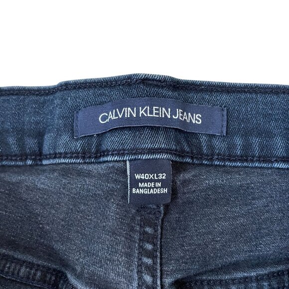 Calvin Klein Jeans Men's Size 40x32 Dark Blue Straight Fit Stretch Denim - Picture 3 of 6